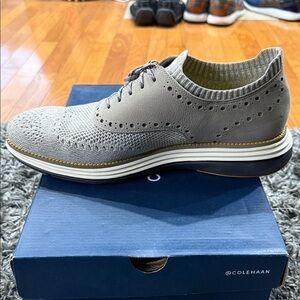Cole Haan Men's Light Gray Knit Oxfords